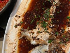 -八府香鸭·啫啫煲(华山路店)