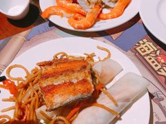 -四海一家自助餐(益田假日广场店)