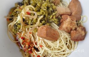 Sauce Meat Noodles