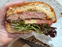 柠香蟹籽牛肉汉堡-JPG canteen(广州乐峰广场店)