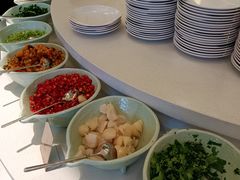 -三人行骨头王火锅(长寿店)