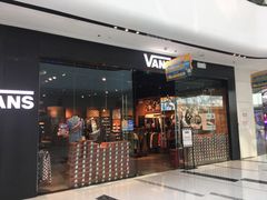 -万达广场(龙湖店)