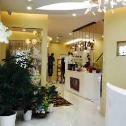 -新蝶变皮肤管理中心