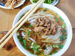 -矮子粉店1985·长沙米粉(湘春路店)