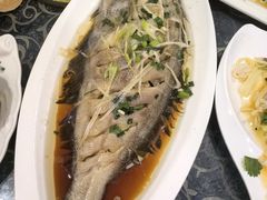 招牌深海碟鱼-威海渔村(黄兴路店)