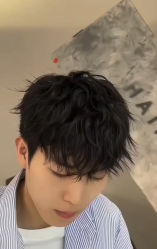 -绅仕門男士理发馆