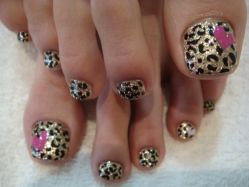 E:\美甲店\2012新款\animal_print_pedi-艾妃罗高科美肤美甲美睫健康管理