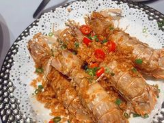 -红鼎豆捞·非遗鲍皇汤火锅(宝丰路店)