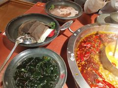 -谭鸭血老火锅(龙湖宝山天街店)