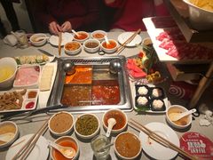 -海底捞大排档火锅(悦荟广场店)