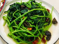 -莲香西域·正宗新疆菜(龙华店)