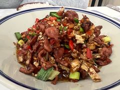 白辣椒炒鸡胗-新新湘菜馆(新中街二条店)