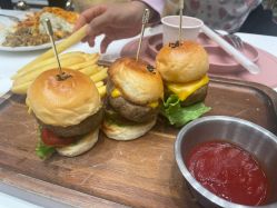 -奈尔宝家庭中心·亲子餐厅(鄞州万达店)