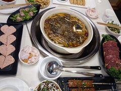 -土连锅·现熬养生汤锅(梁家巷店)