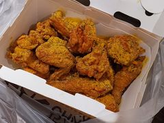 -BHC炸鸡(明洞总店)