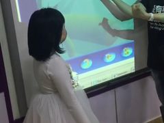 -瑞思少儿中心·少儿英语素养启蒙(勒泰直营校区)