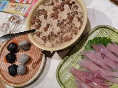 -哥老官重庆美蛙鱼头(西湖银泰十一哥店)