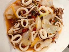 -小辣妹川味海鲜加工店(第一市场椰风巷店)