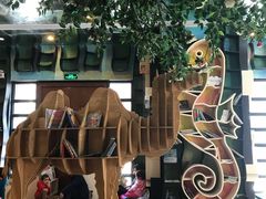 -钟书阁(松江泰晤士小镇店)