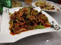 -宾朋海鲜特色美食餐厅·纯手工鲅鱼水饺(兴海路店)