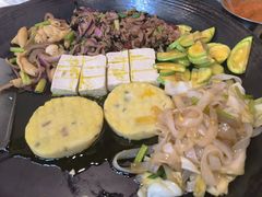 -丁姨妈贵州臭豆腐烙锅(甲秀楼店)