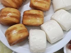 -柳周农家菜特色老店沙田柚美食(东大街店)
