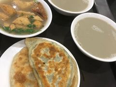 -聚德华天护国寺小吃(甜水园店)