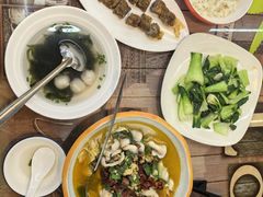 -鑫鸿达·海鲜闽菜热炒小馆(中山路店)