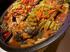 -鸣记脆皮烤鱼·海鲜烤鱼(三八广场店)