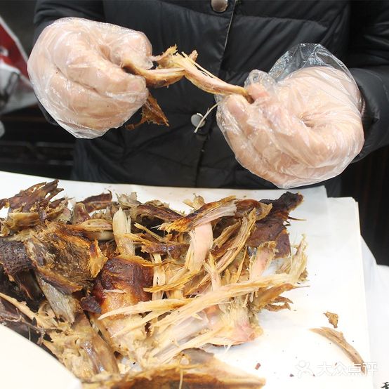 魏老六正宗魏氏熏鸡老店(向阳路店)