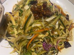 -老码头黑皮肘子锅包肉(赣水路店)