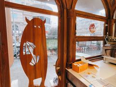靠窗位-CHOCMONS巧克怪兽(屏风街店)