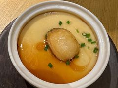 小鲍鱼炖蛋-吴越荣记苏州菜·松鼠桂鱼(月光码头店)