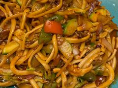 炒拉条-伊祥·敦煌楼