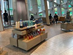 -星巴克臻选(宁波天一广场店)