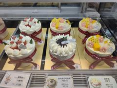 -花花卷卷·鲜食蛋糕(静安久光百货店)