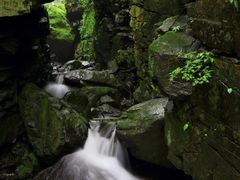 -藏龙百瀑风景区