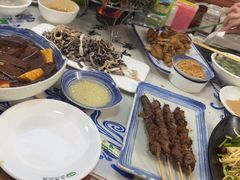 -何记羊汤馆(丽水佳源店)