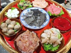 土货九大碗-董眼镜火锅(洪崖洞总店)