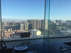 -荣誉国际酒店-云顶旋转餐厅