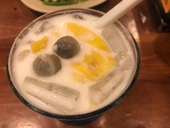 -Thai Market Restaurant( 04 Tran Quoc Toan)