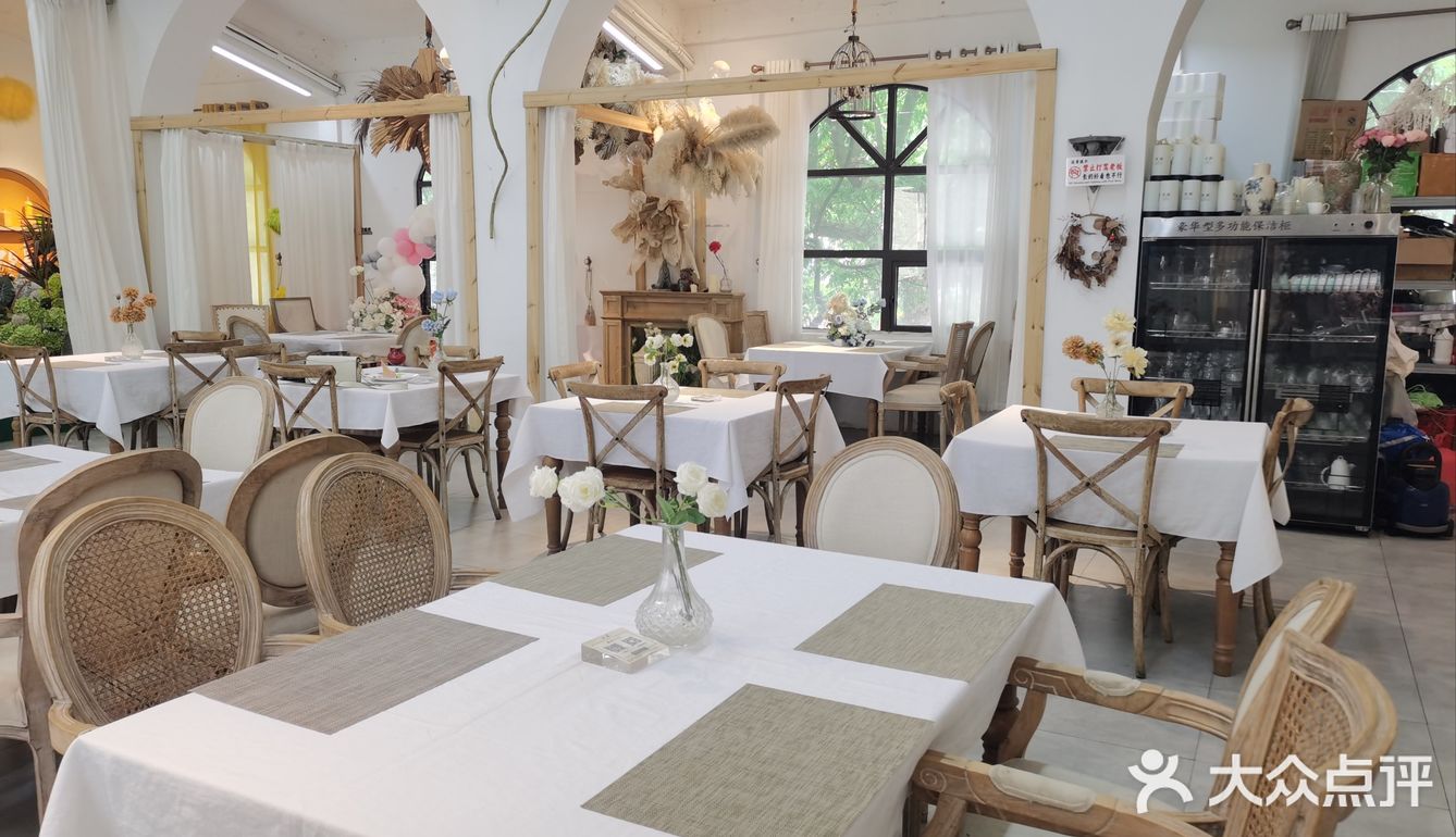 木芙甜点氛围餐厅，味觉与视觉的双重盛宴