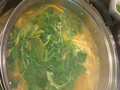 -丫丫汤膳打边炉(宏府408坊店)