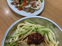 -清真老铁家灌汤包