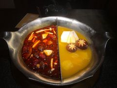 台式麻辣花胶鸡鸳鸯锅-湊湊火锅·茶憩(世博大道店)