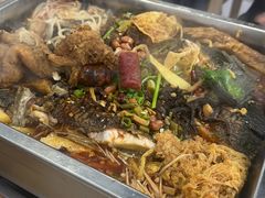 -在巷子里的烤肉店·螺蛳粉烤鱼·牛蛙(和美城店)