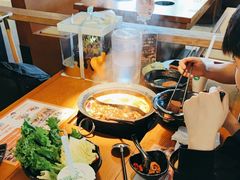 -呷哺呷哺(凯旋广场店)