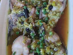 -洋沙湖湖色生鲜主题餐厅