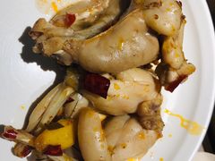 -小南房鲜美蛙火锅(北苑店)