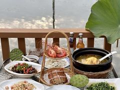 -小陆莲花蟹园农家乐(莲花岛店)